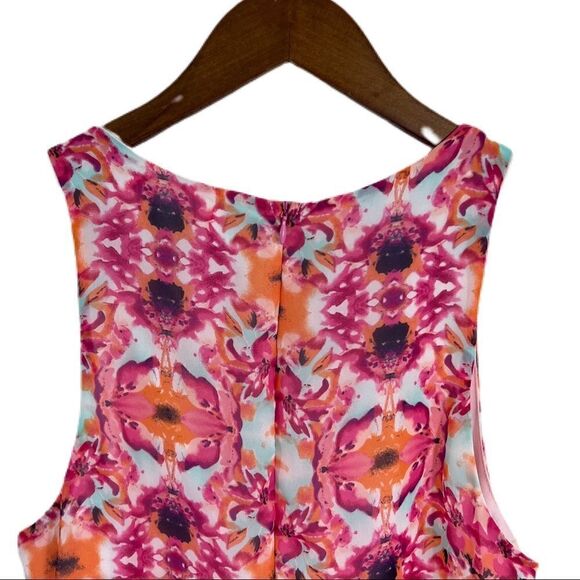 Impeccable Pig Pink Floral Dress.  Sleeveless. Sheath. Sz Small. Great Condition - Picture 6 of 10